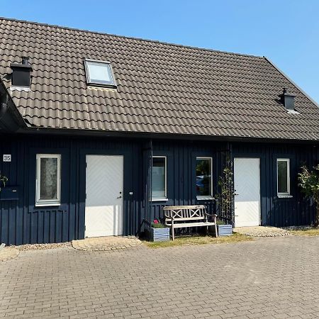 Ferienhaus Mit Sauna ซิงสท์ ภายนอก รูปภาพ