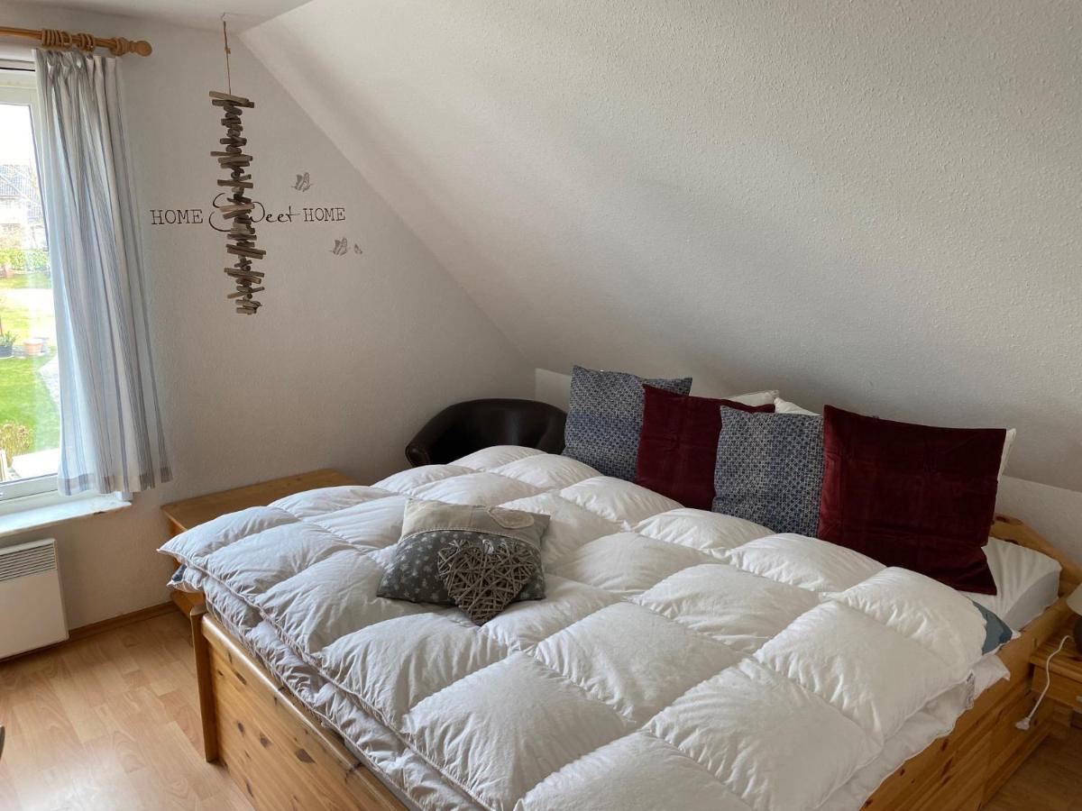 Ferienhaus Mit Sauna ซิงสท์ ภายนอก รูปภาพ