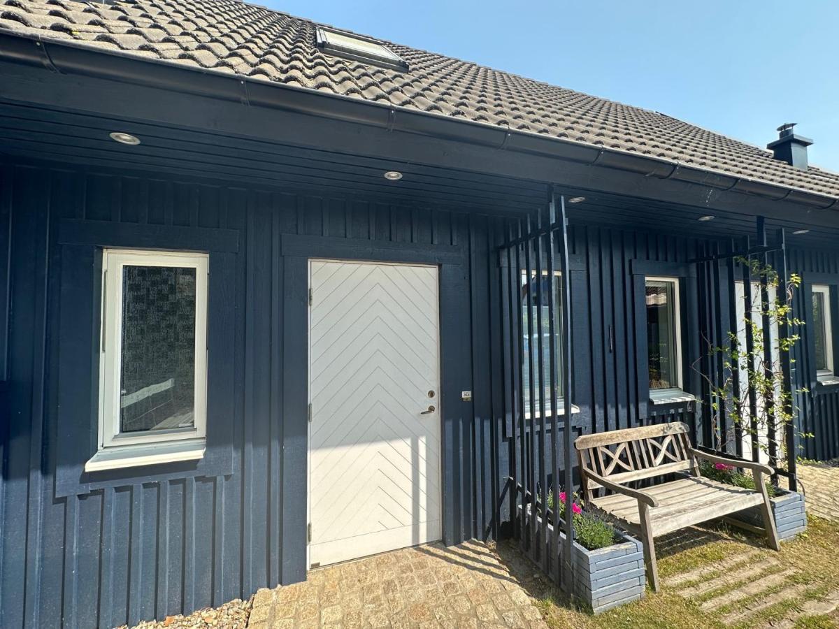 Ferienhaus Mit Sauna ซิงสท์ ภายนอก รูปภาพ